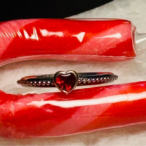 Pandora Silver Heart Ring with Red Gemstone 7 - Picture 3 of 4